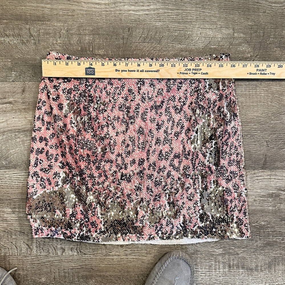 Free People Sequin Leopard Print Mini Skirt Size‎ 8 - Picture 2 of 7